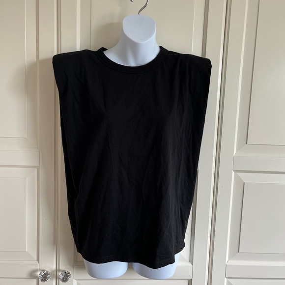 The Frankie Shop Eva Padded Shoulder Muscle T-Shirt Black Size Extra Small. - Picture 7 of 14